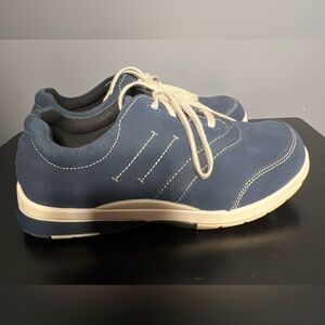 Drew Columbia blue Suede Sneakers Size 9.5 WW women’s orthopedic sneakers